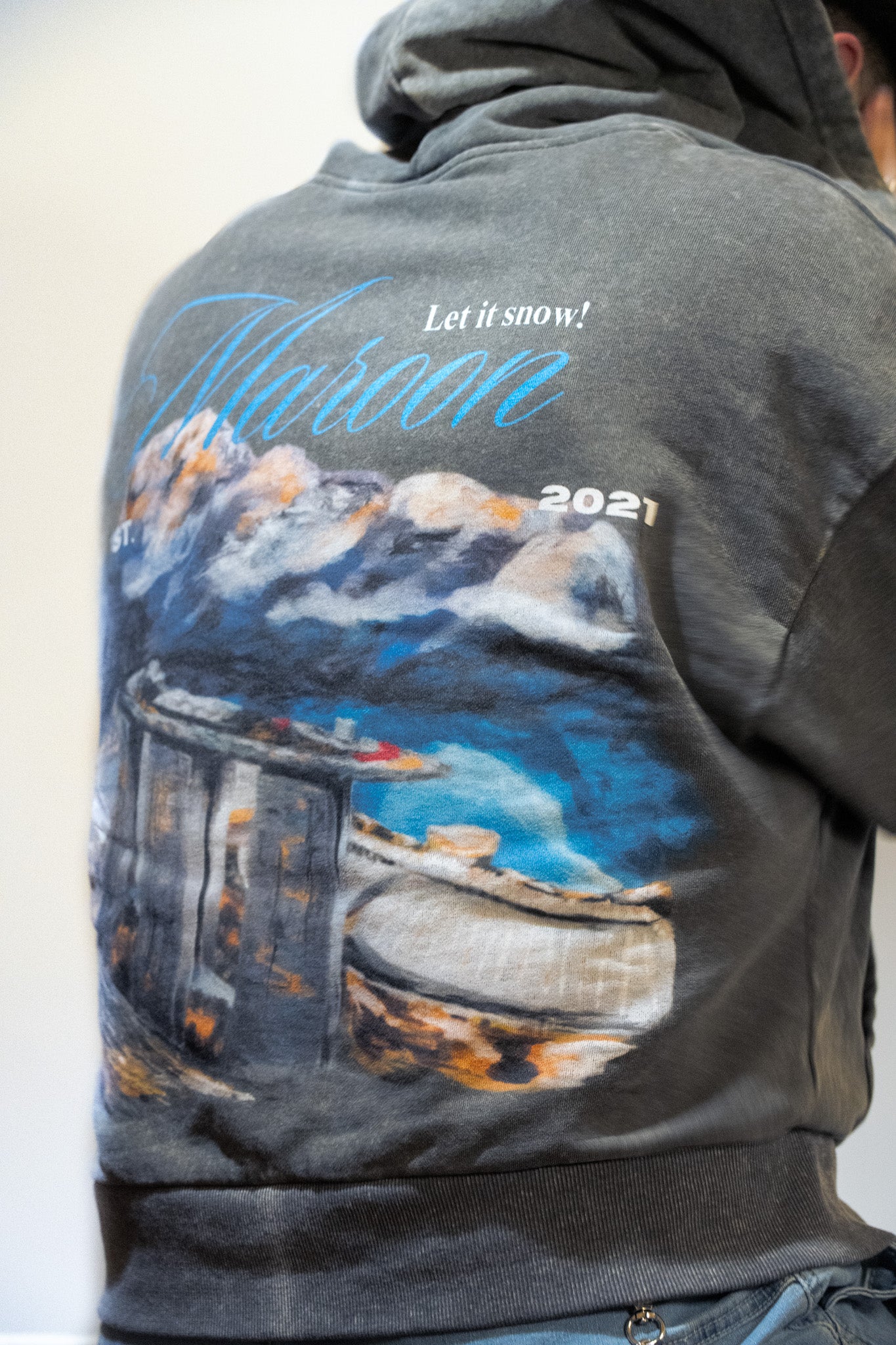 “Let It Snow” Hoodie